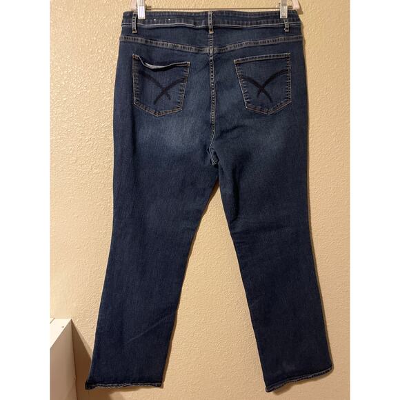 Christopher and Banks classic fit women’s jeans size 16 - Picture 4 of 7